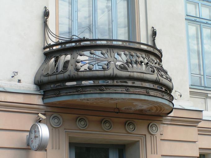 Известен ли Вам этот чудесный балкон?