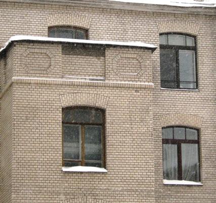 Назовите адрес  