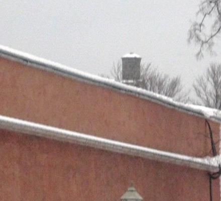 Что на заднем плане? 