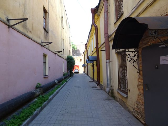 Адрес?