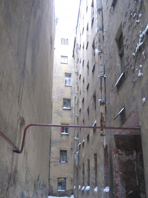  Почти улица.
